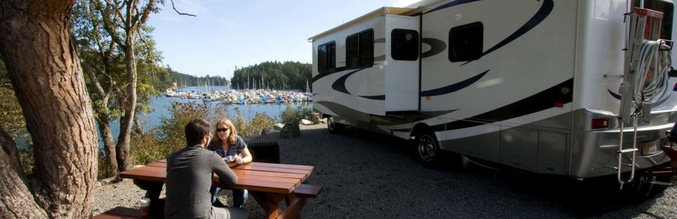 Pedder Bay RV Resort  Marina