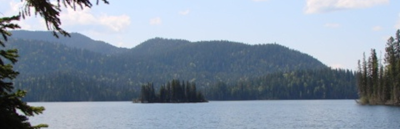 Tacheeda Lakes Point