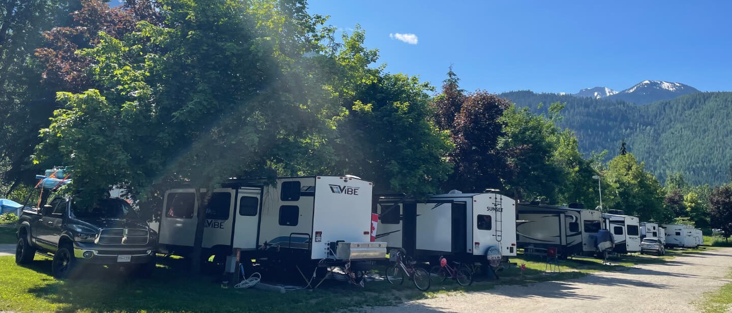 Canyon Hot Springs Resort 